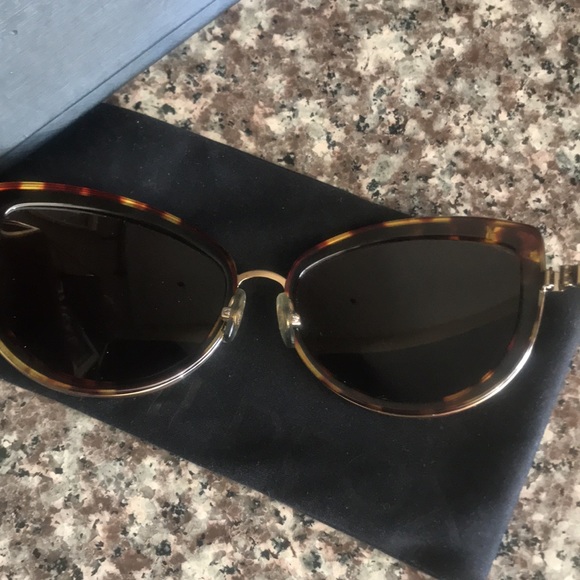 Wildfox sunglasses - Picture 3 of 6